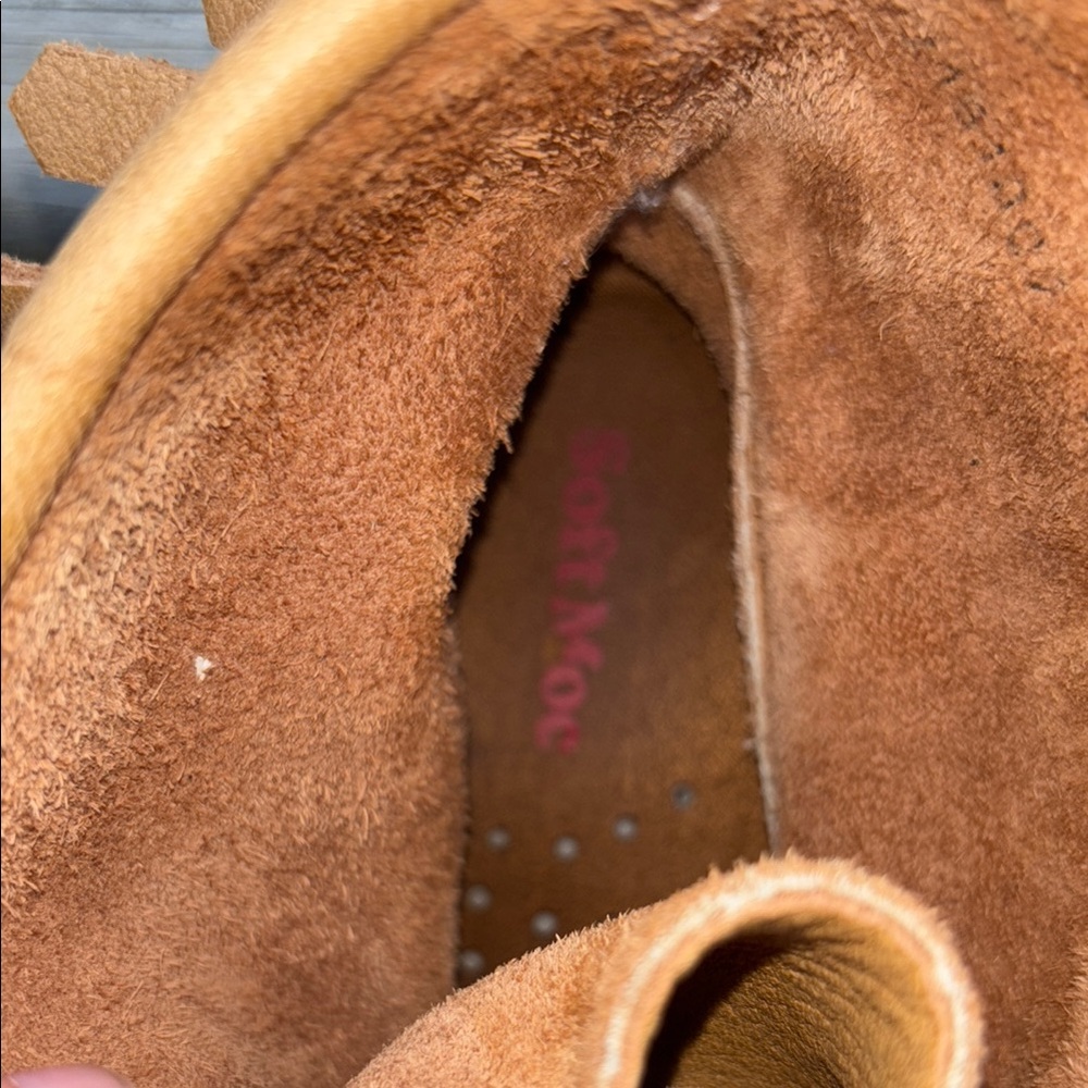 SoftMoc Women's Tan Moccasins with Fringe Detail Sz 6.5-7 - Picture 6 of 10